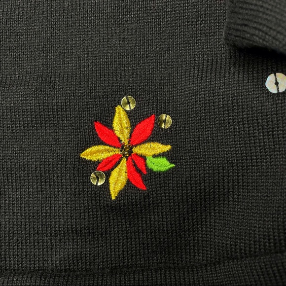 Poinsettia Christmas Tree Theme Cardigan Black with Red & Yellow Size XL - Picture 9 of 11